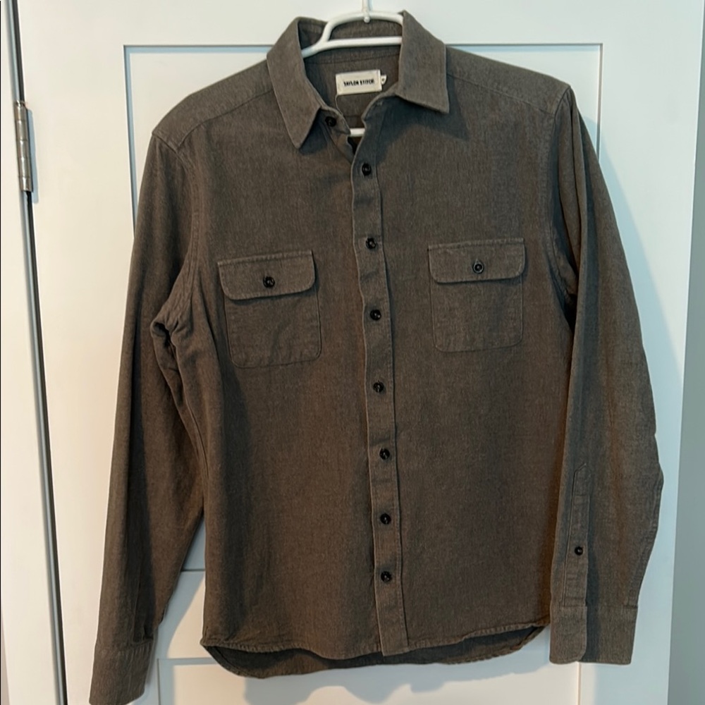 Men’s Taylor Stitch The Ledge shirt size 40.